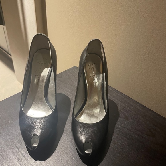 Jessica Simpson Pump PeepToe Leather Size 6 - Picture 3 of 7